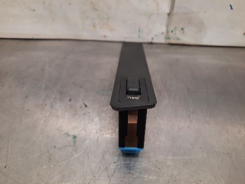 BMW E31 8 SERIES ASC Switch