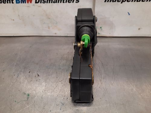 BMW E31 8 SERIES Boot / Tailgate Catch