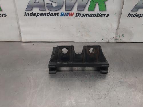 BMW E31 8 SERIES N S R Passenger Side Rear Bumper Bracket