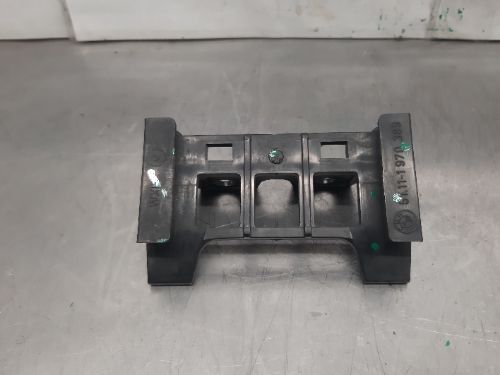 BMW E31 8 SERIES N S R Passenger Side Rear Bumper Bracket