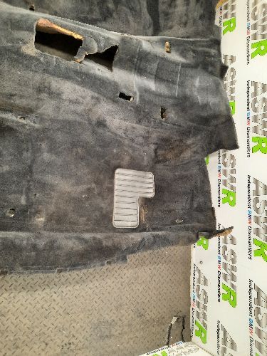 BMW 8 SERIES E31 Floor Carpet