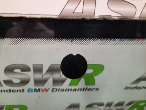 BMW Front Windscreen Green Tint E31 8 SERIES