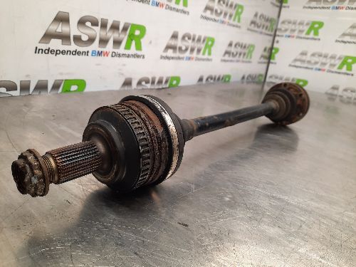 BMW E31 8 SERIES Rear Driveshaft (Not Handed)