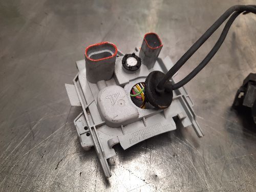 BMW Bi-Xenon Headlight N/S Passenger Side E46 3 SERIES Coupe / Cab