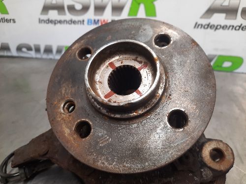 MINI Cooper Front Wheel Hub O/S Drivers Side R55 R56 R57 R58 R59