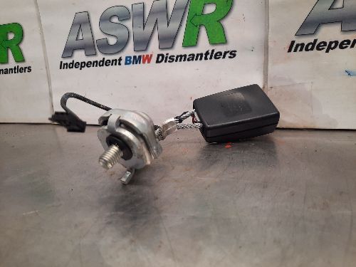 BMW Rear Seat Belt Buckle N/S Passenger Left F10 F11 5 SERIES