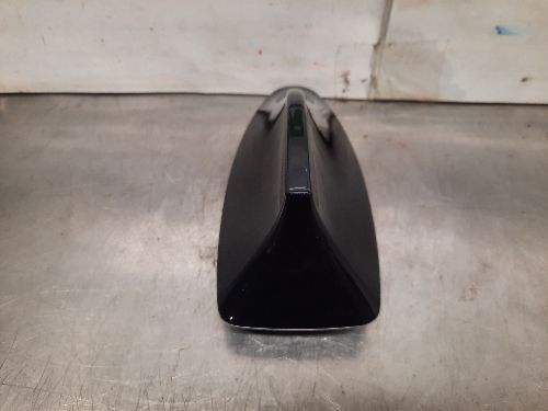 BMW F01 F02 F04 7 SERIES Shark Fin Aerial Antenna