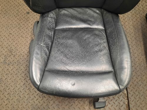 BMW 1 SERIES E87 5dr SE Interior / Seats Black Leather