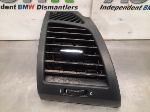 BMW E81 E82 E87 E88 1 SERIES Dashboard Air Vent O/S Drivers Right