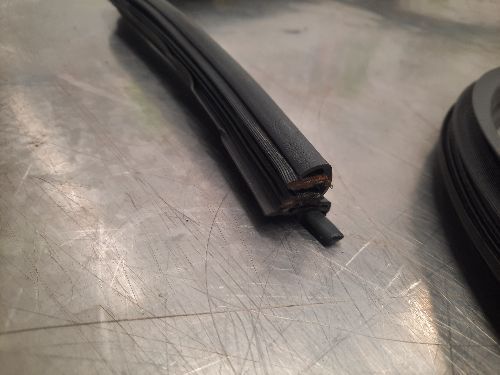 BMW Front Door Edge Protection Gasket Seal E36 3 SERIES Saloon Touring