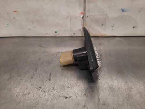 BMW Front Wing Indicator N/S Passenger Side E36 3 SERIES