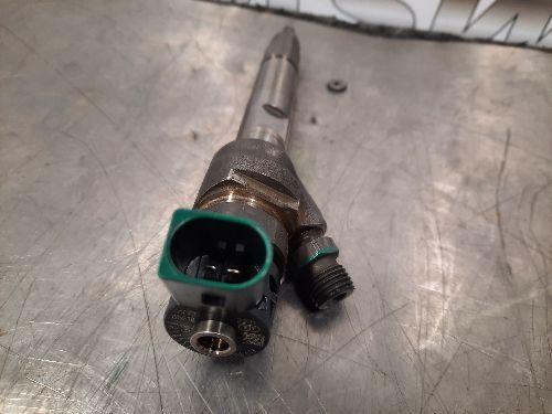 BMW Fuel Injector B47 DIESEL F20 F45 F30 F32 1 2 3 4 SERIES 18d