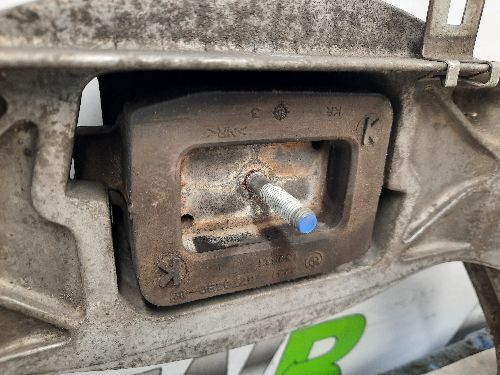 BMW Gearbox Mount Bracket E60 E61 E63 E64 5 6 SERIES