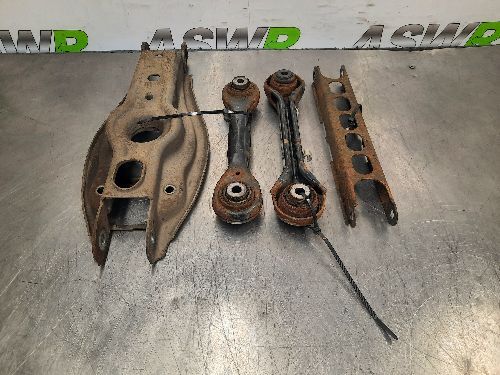 BMW E82 E87 E90 E91 1 3 SERIES O/S Drivers Rear Suspension Arms