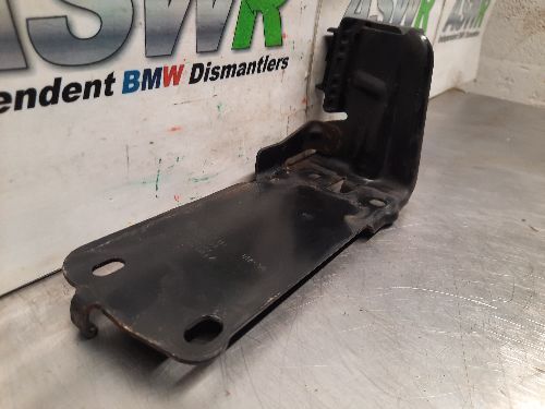 BMW Radiator Support Bracket Right Side E81 E87 E90 E93 1 3 SERIES