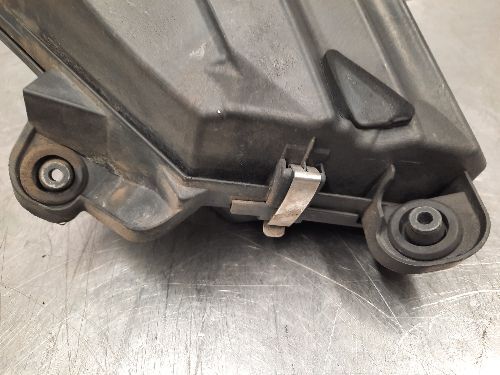 BMW Air Filter Box N47 Diesel E87 E90 E91 1 3 SERIES / E84 X1