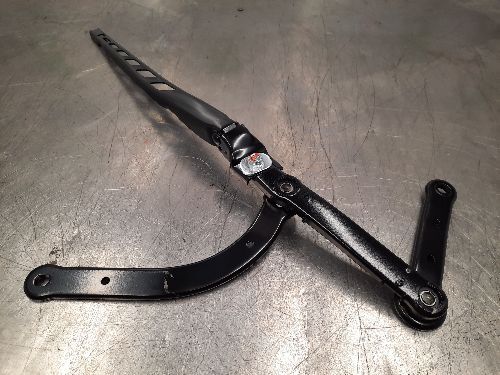 BMW E60 E61 E63 E64 5 6 Series O S Drivers Wiper Arm