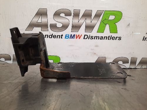 BMW Radiator Support Bracket Right Side E81 E87 E90 E93 1 3 SERIES