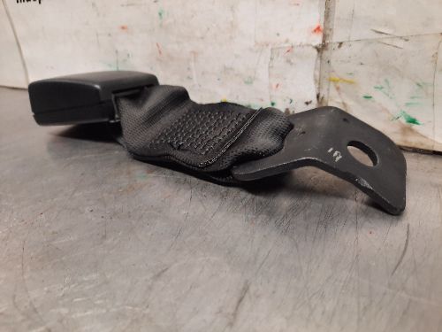 BMW Seat Belt Buckle Sock Rear Left or Right E87 E90 1 3 SERIES