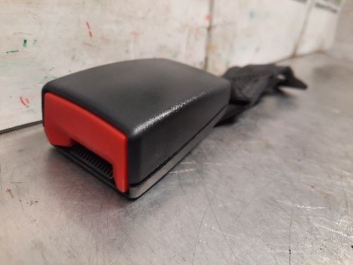 BMW Seat Belt Buckle Sock Rear Left or Right E87 E90 1 3 SERIES