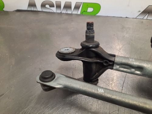 BMW Front Wiper Linkage & Motor F30 F31 F32 F36 3 4 SERIES