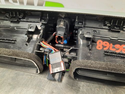 BMW Air Vent Centre Dashboard With Surround F30 F31 F32 3 4 SERIES