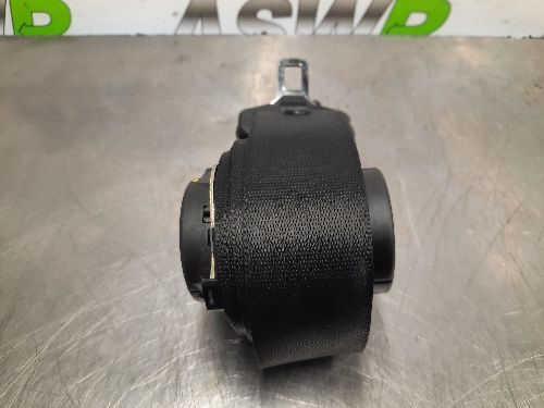 BMW Rear Seat Belt O/S Drivers Right E88 1 SERIES Convertible
