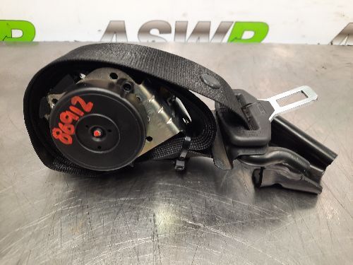 BMW Rear Seat Belt O/S Drivers Right E88 1 SERIES Convertible