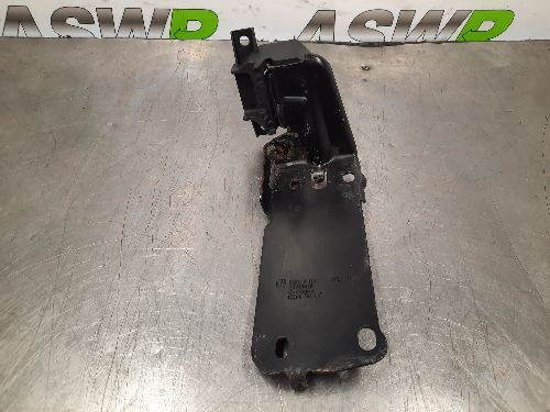 BMW Radiator Support Bracket Right Side E81 E87 E90 E93 1 3 SERIES