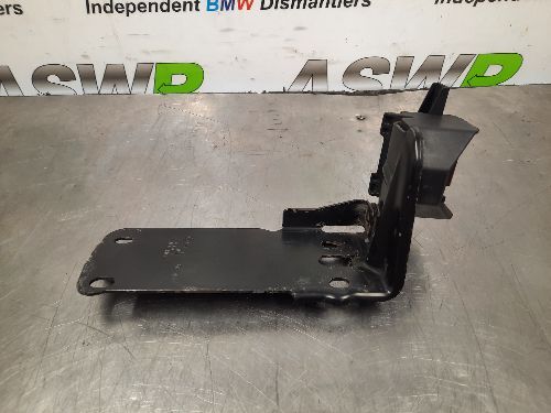 BMW Radiator Support Bracket Right Side E81 E87 E90 E93 1 3 SERIES