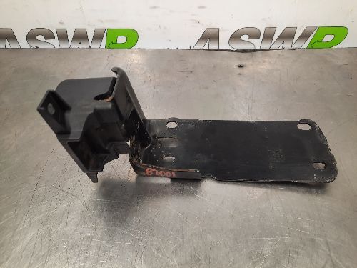 BMW Radiator Support Bracket Right Side E81 E87 E90 E93 1 3 SERIES