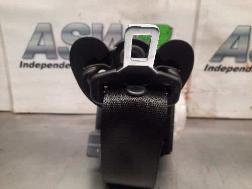 BMW E70 X5 E71 X6 Seat Belt Front O/S Drivers Right