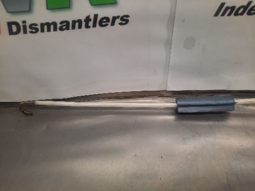 BMW 8 SERIES E31 Door Catch Latch Front N/S Passenger Left