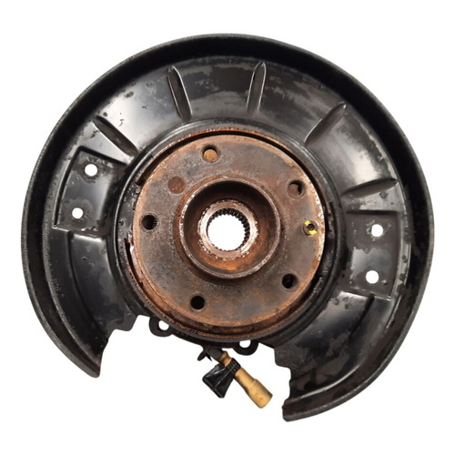 BMW E31 8 SERIES Hub Wheel Rear N/S Passenger Left