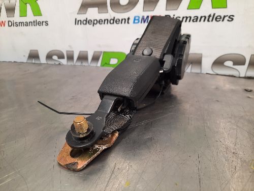 BMW Rear Seat Belt Right OR Left E31 8 SERIES 850Ci