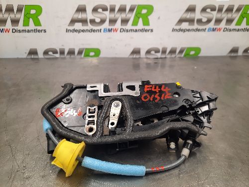 BMW Front Door Catch O/S Drivers Side F40 F44 G20 G22 G23