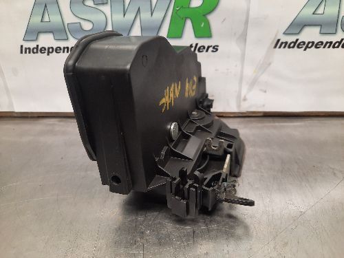 BMW E & F Generation Door Catch Front N/S Passenger Side