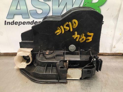 BMW E & F Generation Door Catch Front O/S Drivers