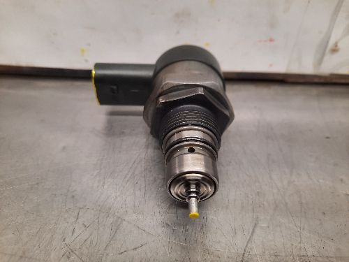 BMW Fuel Pressure Regulator N47N B47 Diesel F20 F22 F30 F32 F10