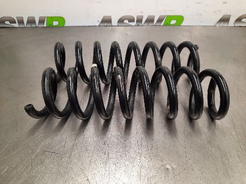 BMW F22 F23 2 SERIES Pair Of Rear Coil Springs