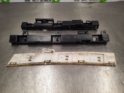 BMW Side Skirt Bracket Set N/S Passenger M Sport F21 F22 1 2 SERIES