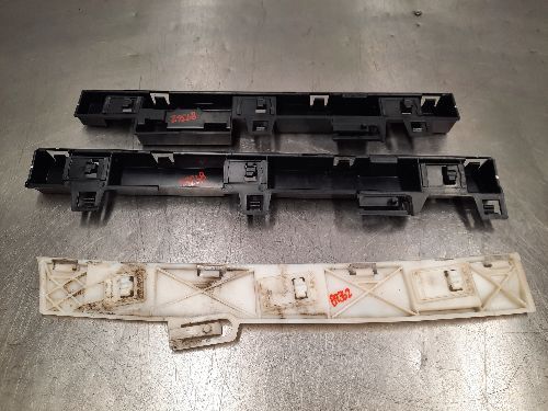 BMW Side Skirt Bracket Set N/S Passenger M Sport F21 F22 1 2 SERIES