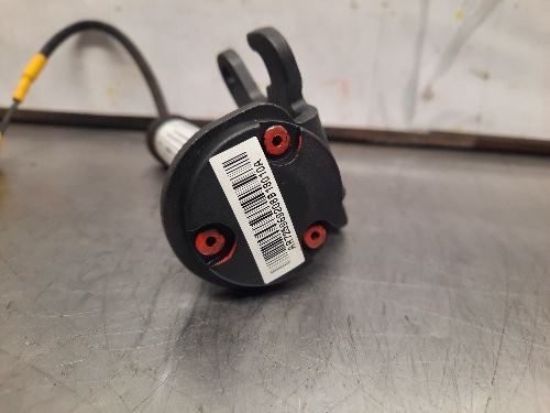 BMW Bonnet Actuator O/S Drivers Right F22 F23 F34 F82 2 3 4 SERIES