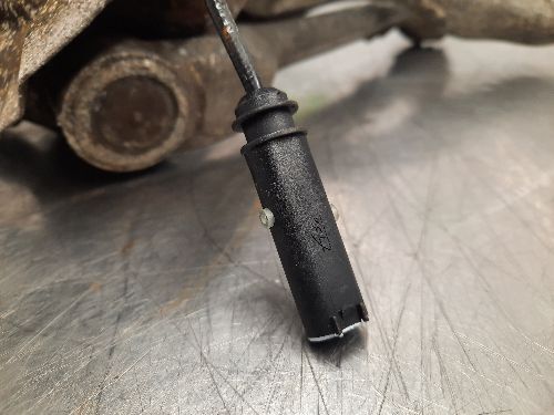 BMW Wheel Hub Front O/S Drivers Right F20 F21 F22 1 2 SERIES