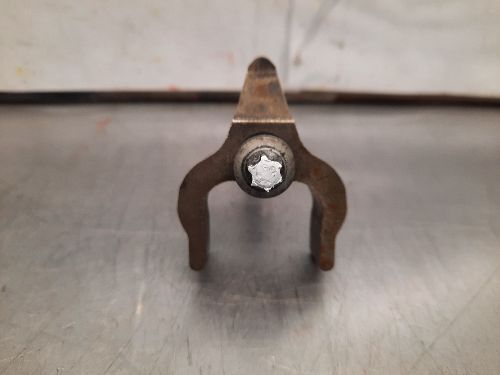 BMW Fuel Injector Clamp B37 B47 N47N Diesel Engines