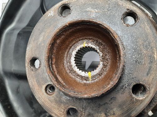 BMW Rear Wheel Hub N/S Passenger Left F34 3 SERIES Gran Turismo