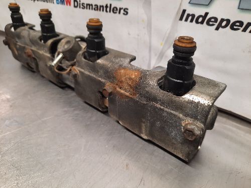 MINI COOPE R50 R52 W10 Petrol Fuel Injection Rail