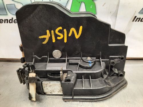 BMW E & F Generation Door Catch Front N/S Passenger Side