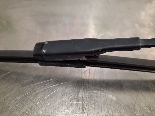 BMW Front Wiper Arms Pair E90 E91 E92 E93 3 SERIES LCI