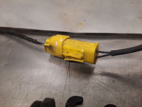 BMW Bonnet Actuator N/S Passenger Side F10 F11 F12 F13 F01